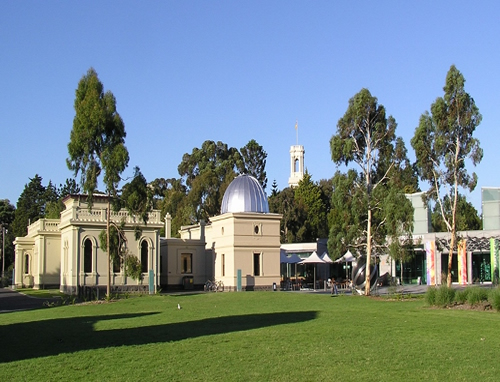 Melbourne_Observatory_Building_&_Astrograph_House (800x395)